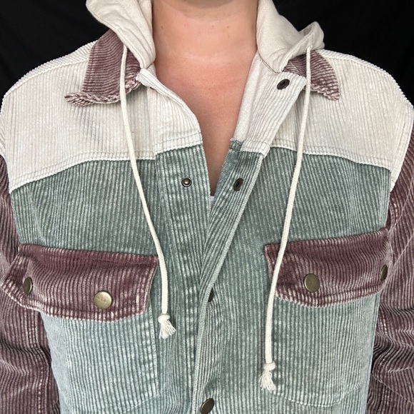 Corduroy Oversided Shacket - Picture 4 of 4